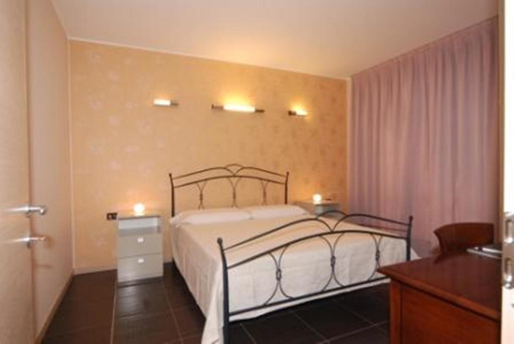 Residence & Suites Solaf Бонате-Сопра Номер фото